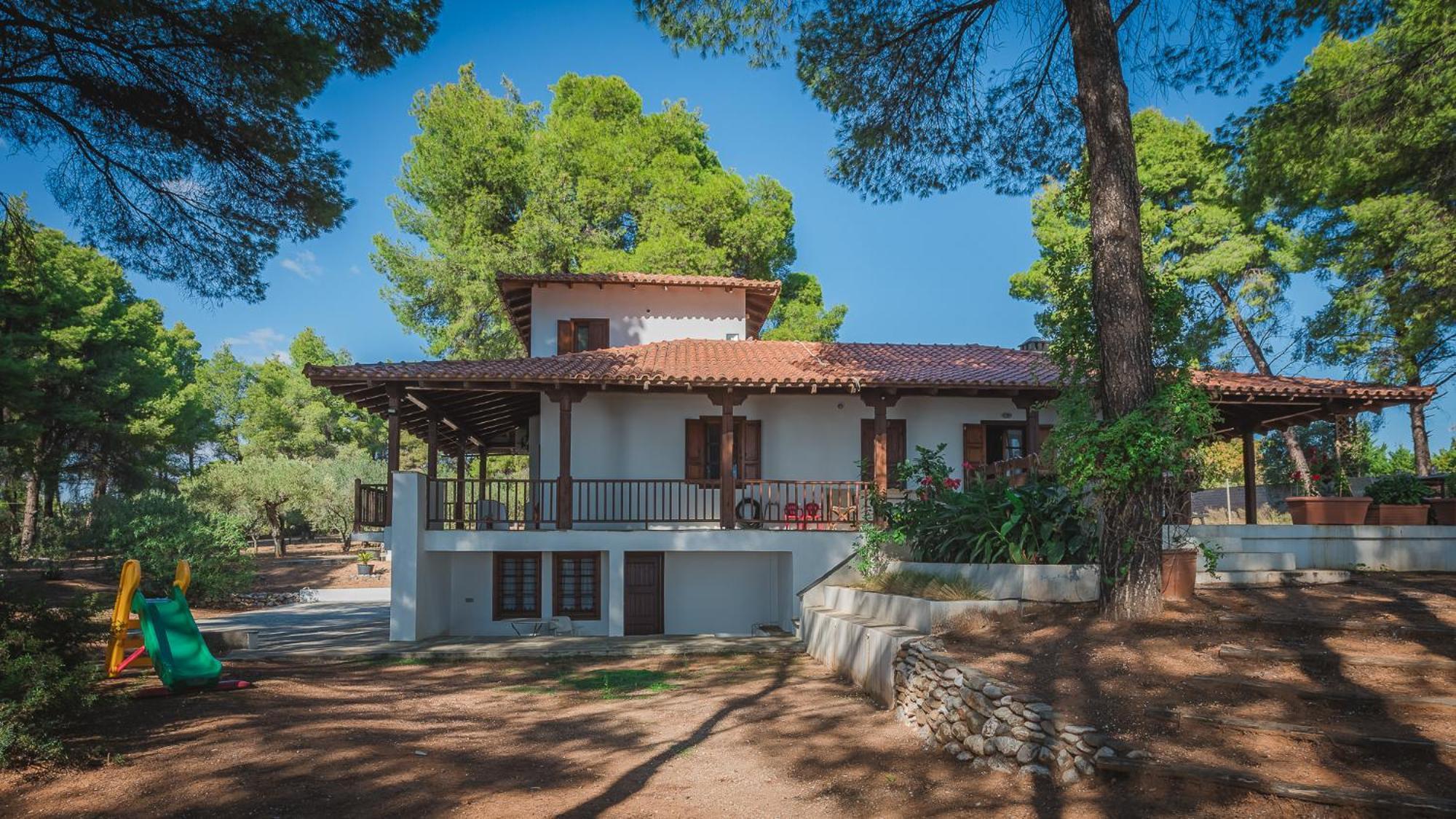 Squirrel Beach Front Villa, Metamorfosi מראה חיצוני תמונה