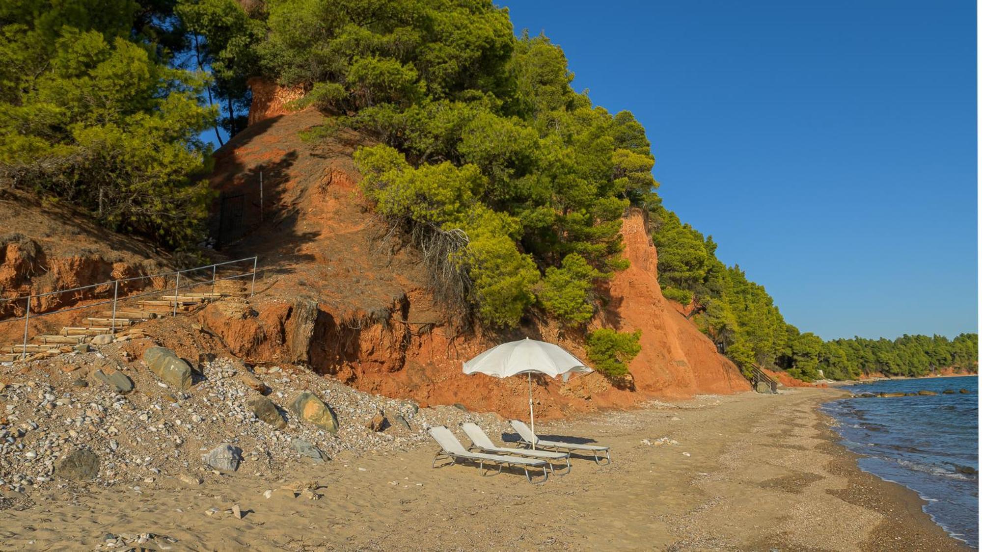 Squirrel Beach Front Villa, Metamorfosi מראה חיצוני תמונה