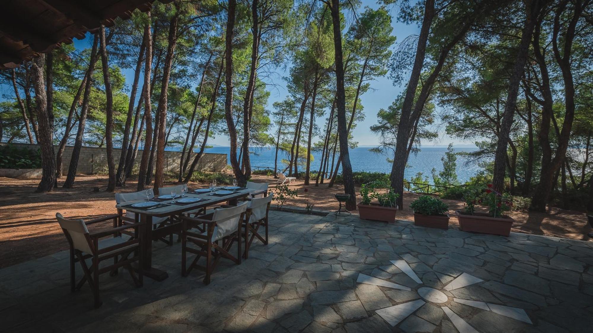 Squirrel Beach Front Villa, Metamorfosi מראה חיצוני תמונה