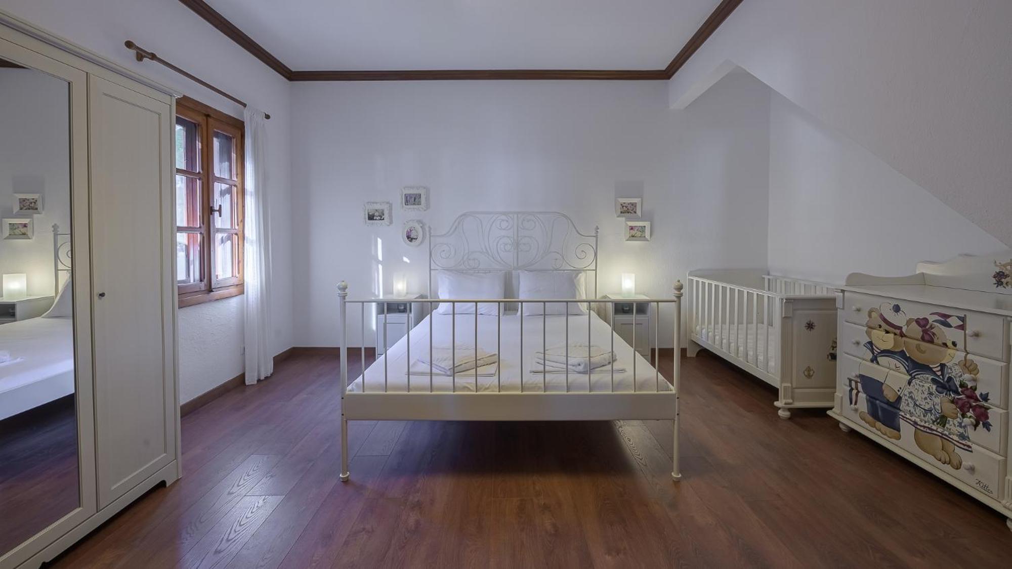 Squirrel Beach Front Villa, Metamorfosi מראה חיצוני תמונה