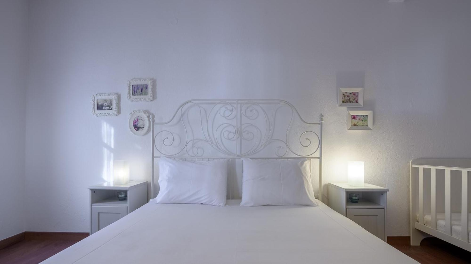 Squirrel Beach Front Villa, Metamorfosi מראה חיצוני תמונה