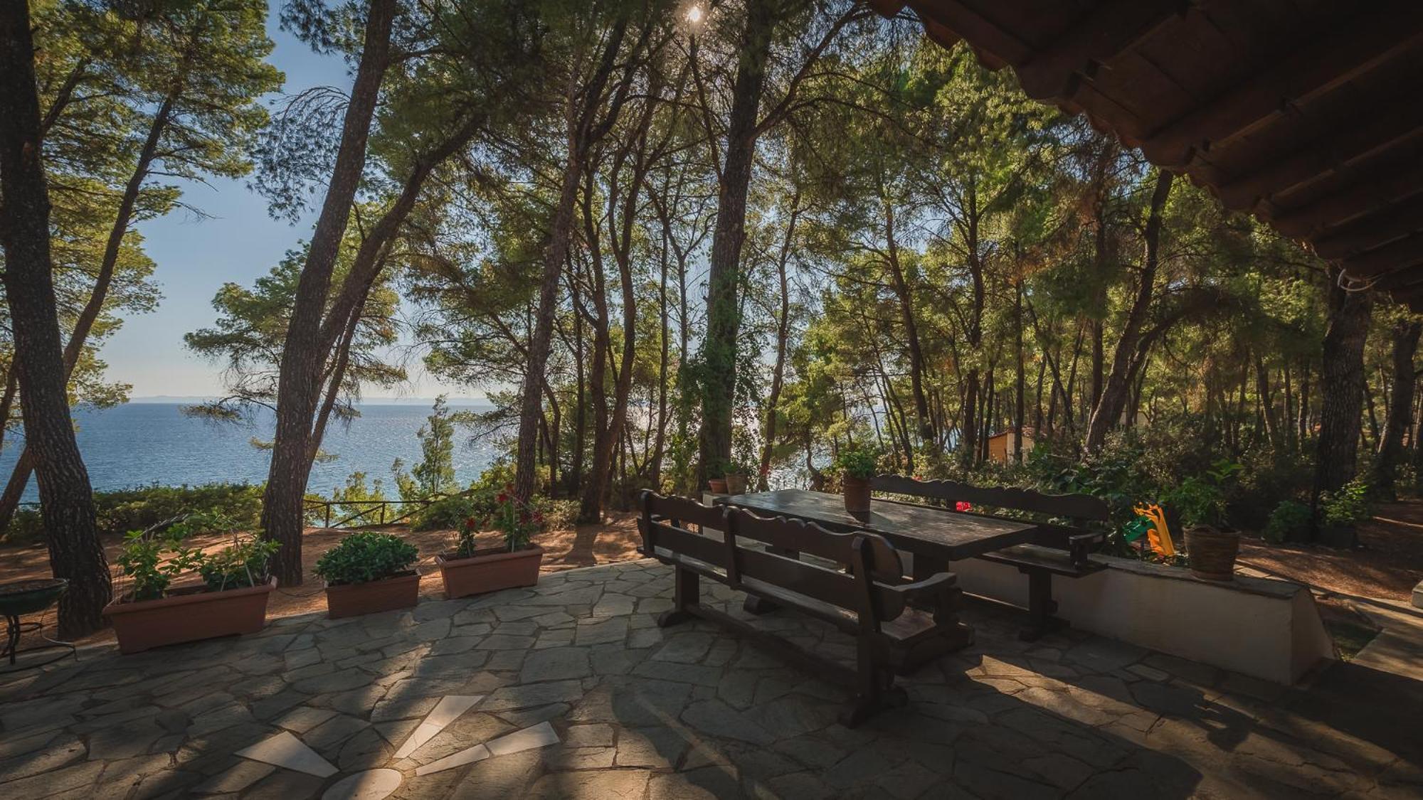Squirrel Beach Front Villa, Metamorfosi מראה חיצוני תמונה
