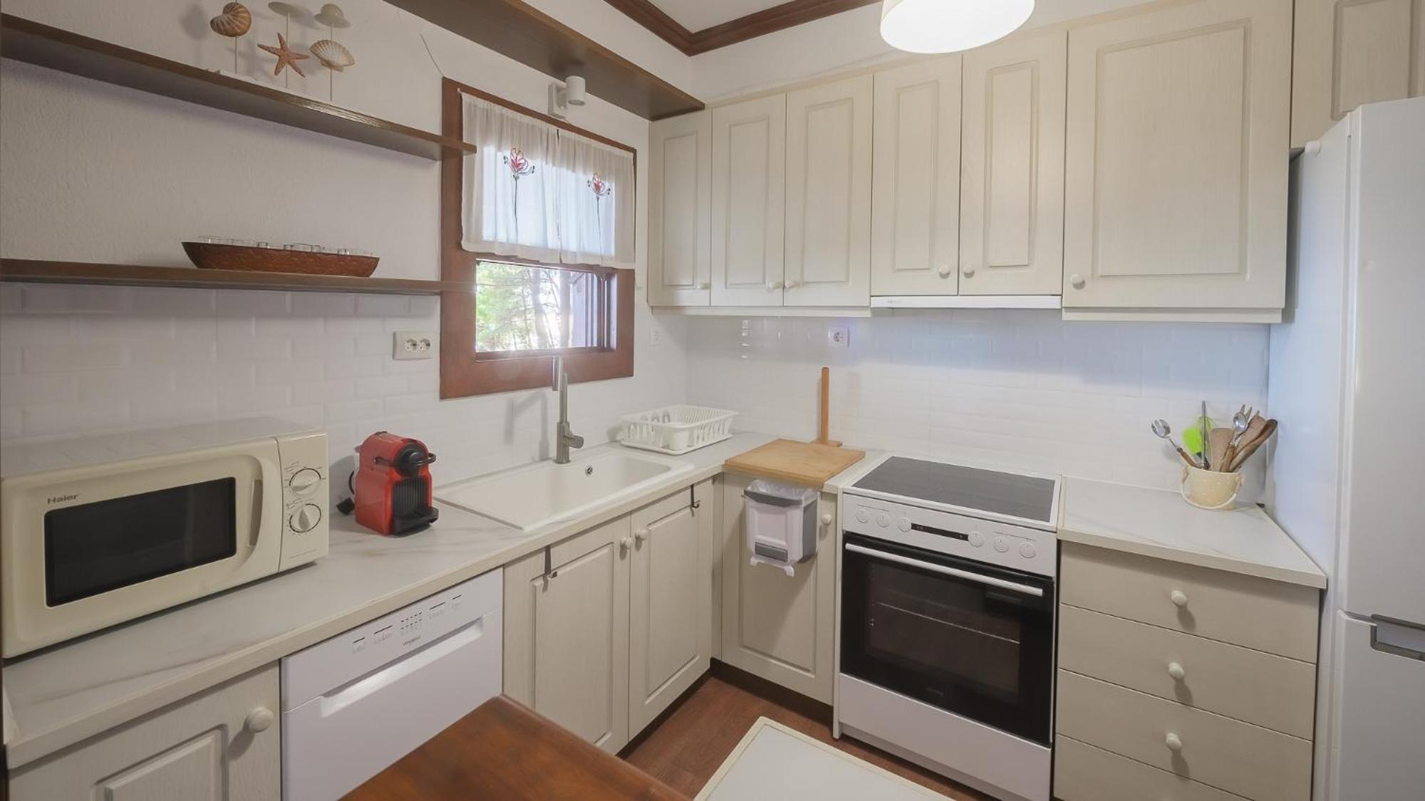Squirrel Beach Front Villa, Metamorfosi מראה חיצוני תמונה
